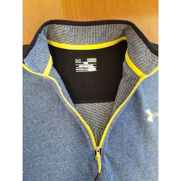 Under Armour Medium loose, 1/4 zip pullover cold gear - Picture 3 of 7